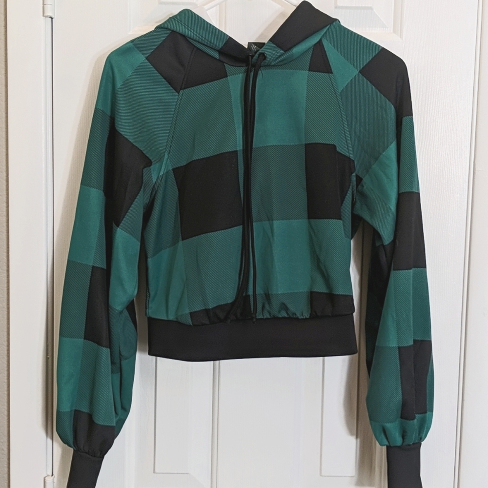 Plaid crop hoodie